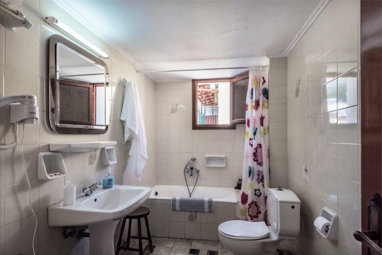 Areti Apartments Poros  Dış mekan fotoğraf
