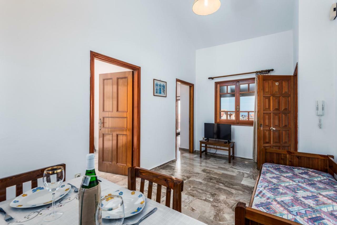 Areti Apartments Poros  Dış mekan fotoğraf