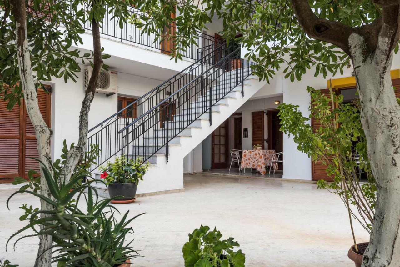 Areti Apartments Poros  Dış mekan fotoğraf