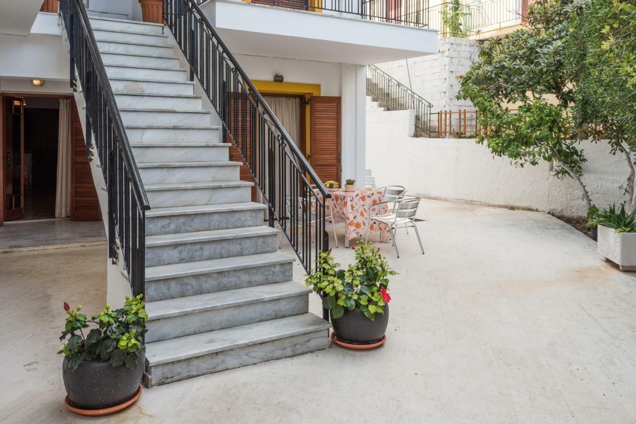 Areti Apartments Poros  Dış mekan fotoğraf
